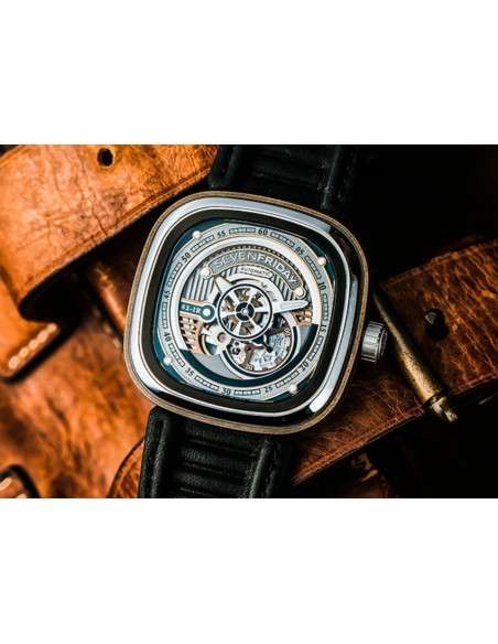 Sevenfriday montre clearance