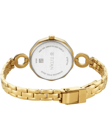 TITAN Women's Crystal Detailed Watch with Bracelet | Lifestyle Stores |  Rohini, Sector 10 | New Delhi