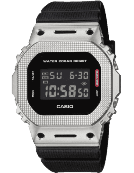 Casio G1766 - GM-5600M-1DR...