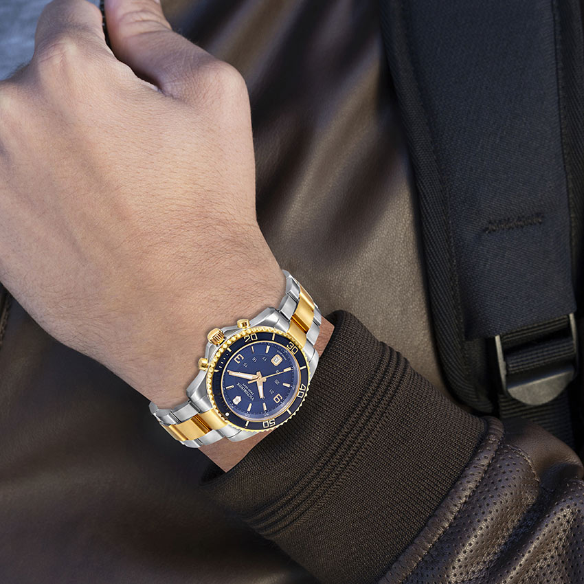 Buy Victorinox 241789 Watch in India I Swiss Time House