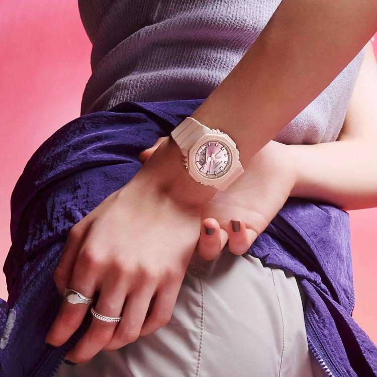 G shock with second hand womens deals