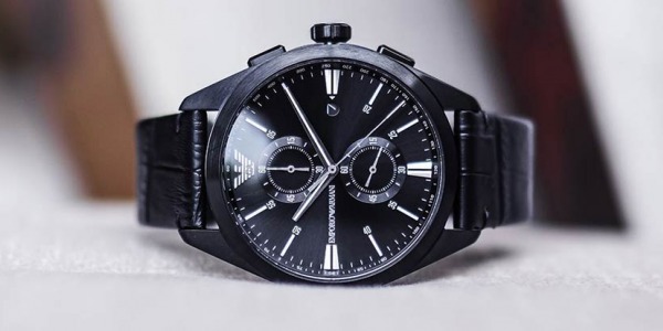 A Guide to Armani Exchange Watches for Fashion Enthusiasts